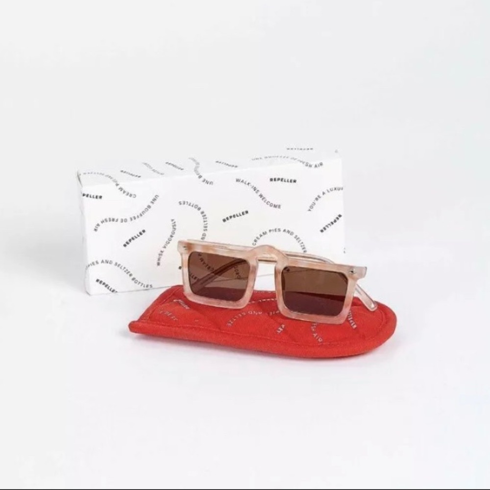 Stylish Beige Sunglasses